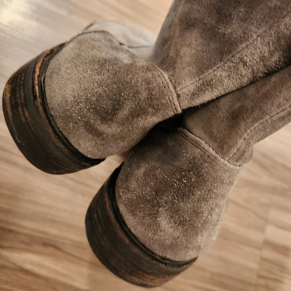 Rj colt gray suede boots size 9.5 - Picture 5 of 8